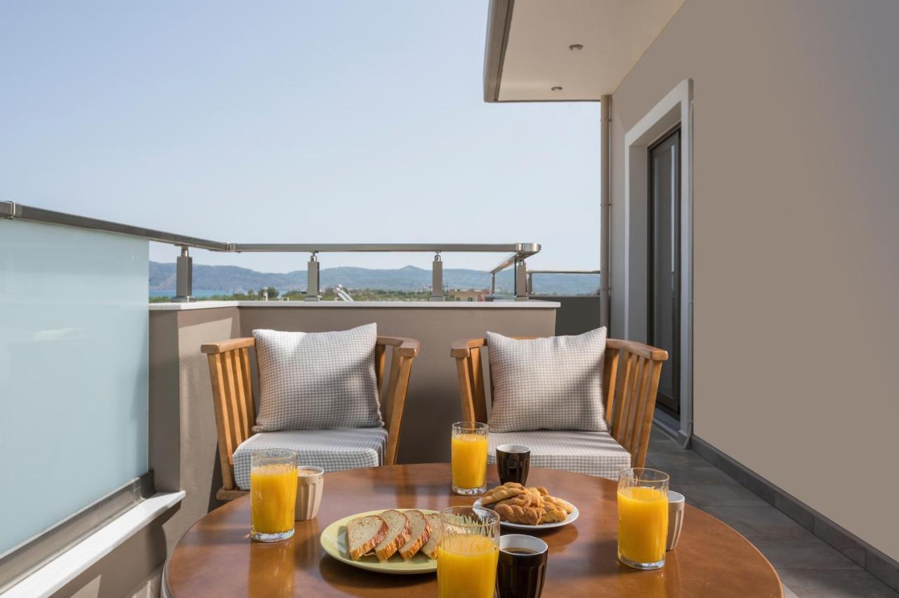 Indigo Blue Seaside Deluxe Apartments Kíssamos Eksteriør billede