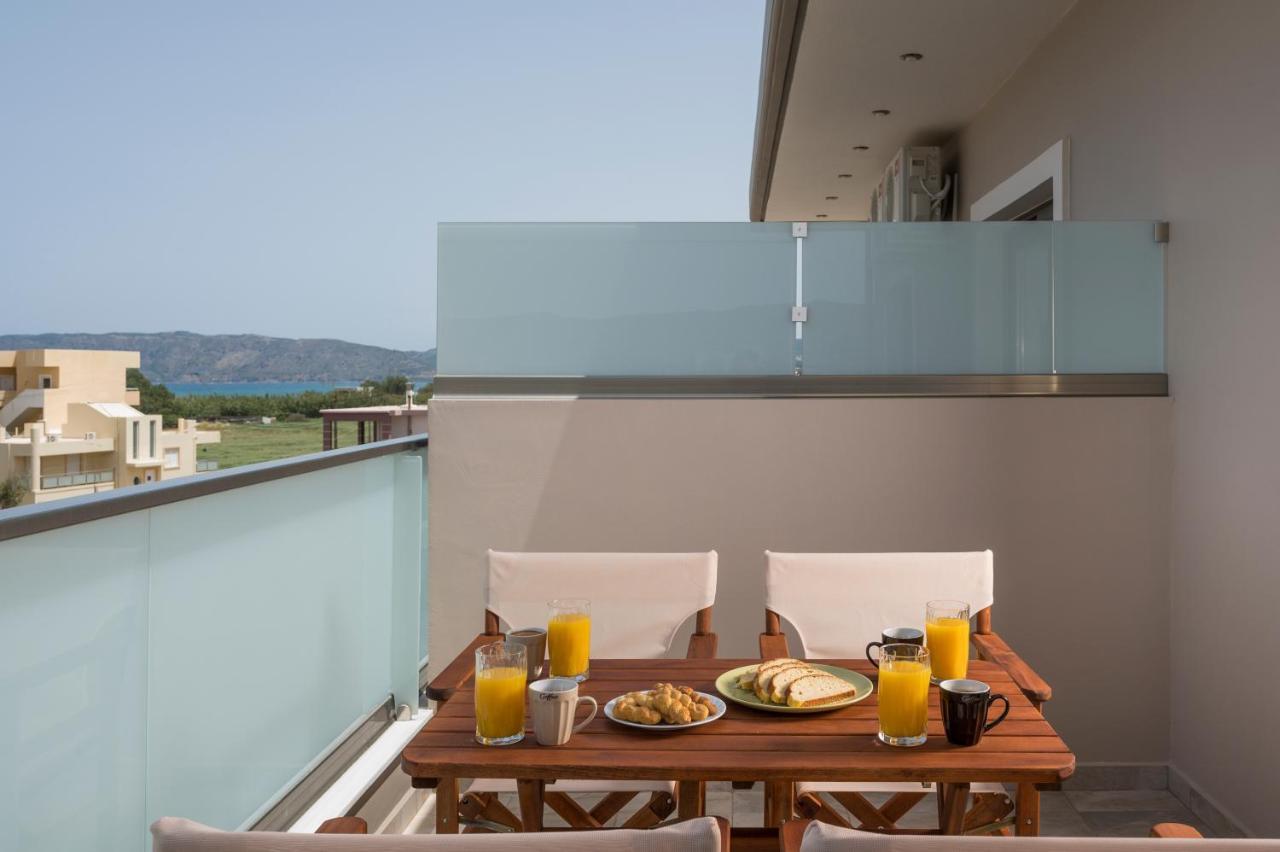 Indigo Blue Seaside Deluxe Apartments Kíssamos Eksteriør billede