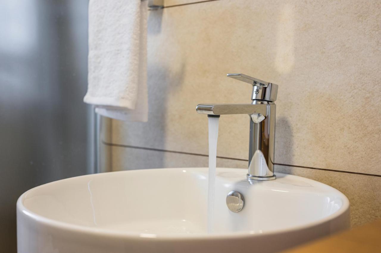 Indigo Blue Seaside Deluxe Apartments Kíssamos Eksteriør billede